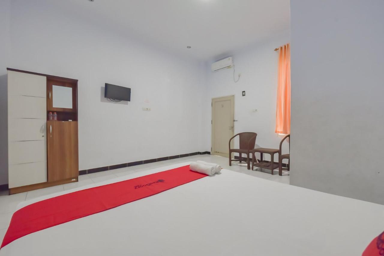 Reddoorz Syariah Near Ramayana Mall Таракан Екстериор снимка